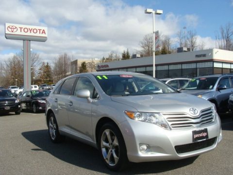 Classic Silver Metallic Toyota Venza V6 AWD.  Click to enlarge.
