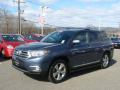 Front 3/4 View of 2011 Toyota Highlander Limited 4WD #3
