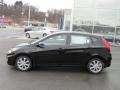 2013 Accent SE 5 Door #2