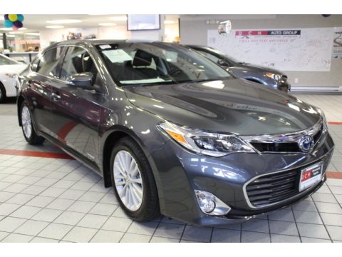 Magnetic Gray Metallic Toyota Avalon Hybrid Limited.  Click to enlarge.