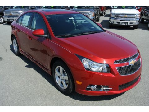 Crystal Red Metallic Tintcoat Chevrolet Cruze LT/RS.  Click to enlarge.