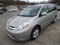 Front 3/4 View of 2006 Toyota Sienna Limited AWD #2
