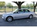 2004 XJ XJ8 #2