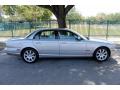 2004 XJ XJ8 #9