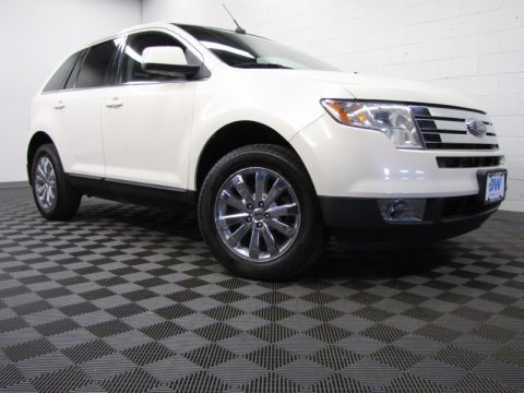 White Sand Tri-Coat Metallic Ford Edge Limited AWD.  Click to enlarge.
