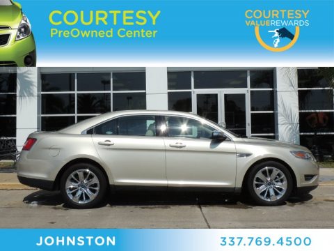 Gold Leaf Metallic Ford Taurus Limited.  Click to enlarge.