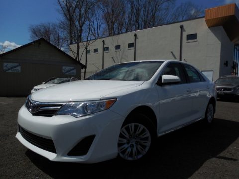 Super White Toyota Camry LE. Click to enlarge. Super White Toyota Camry LE. Click to enlarge.