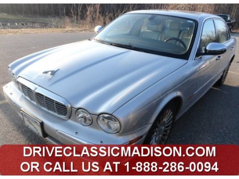 Platinum Silver Metallic Jaguar XJ Vanden Plas.  Click to enlarge.