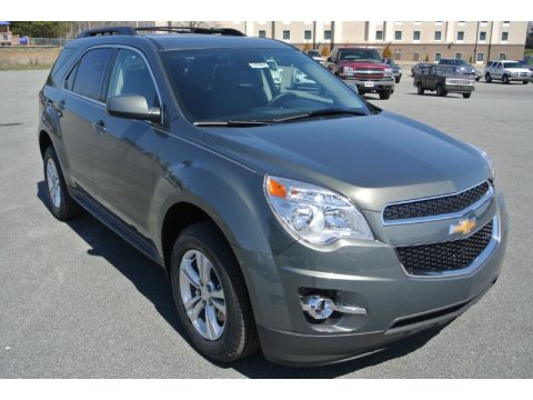 Steel Green Metallic Chevrolet Equinox LT.  Click to enlarge.