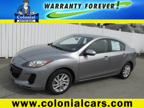 Liquid Silver Metallic Mazda MAZDA3 i Sport 4 Door.  Click to enlarge.