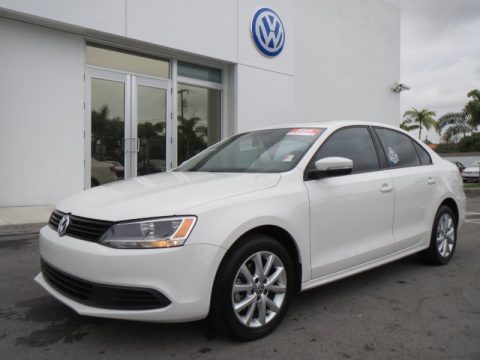 Candy White Volkswagen Jetta SE Sedan.  Click to enlarge.