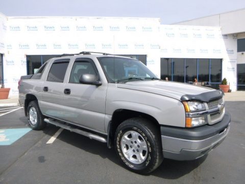Silver Birch Metallic Chevrolet Avalanche 1500 Z71 4x4.  Click to enlarge.