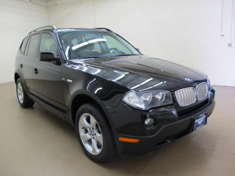 Jet Black BMW X3 3.0si.  Click to enlarge.