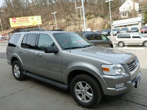 Vapor Silver Metallic Ford Explorer XLT 4x4.  Click to enlarge.