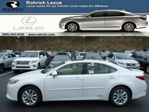 Starfire White Pearl Lexus ES 300h Hybrid.  Click to enlarge.