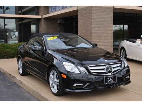 Black Mercedes-Benz E 550 Cabriolet.  Click to enlarge.