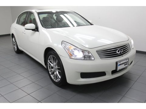 Ivory Pearl Infiniti G 35 Journey Sedan.  Click to enlarge.