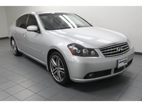 Liquid Platinum Metallic Infiniti M 35 Sedan. Click to enlarge. Liquid Platinum Metallic Infiniti M 35 Sedan. Click to enlarge.