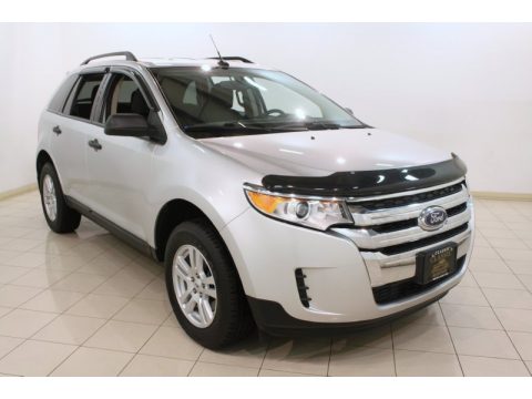 Ingot Silver Metallic Ford Edge SE.  Click to enlarge.