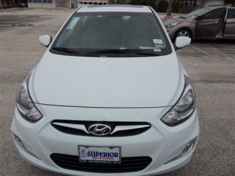Century White Hyundai Accent SE 5 Door.  Click to enlarge.