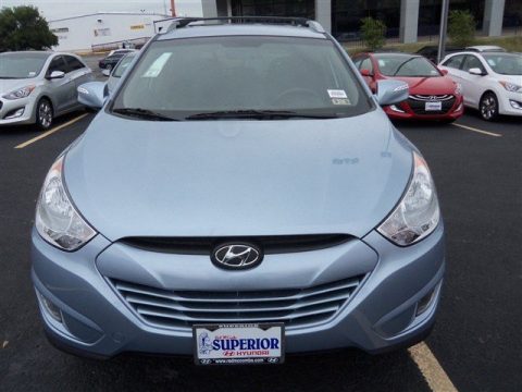 Aurora Blue Hyundai Tucson GLS.  Click to enlarge.