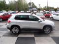 2010 Tiguan SE #3