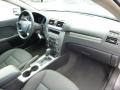 2010 Fusion SE #11