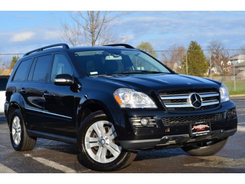 Black Mercedes-Benz GL 450 4Matic.  Click to enlarge.