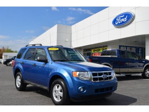 Sport Blue Metallic Ford Escape XLT.  Click to enlarge.