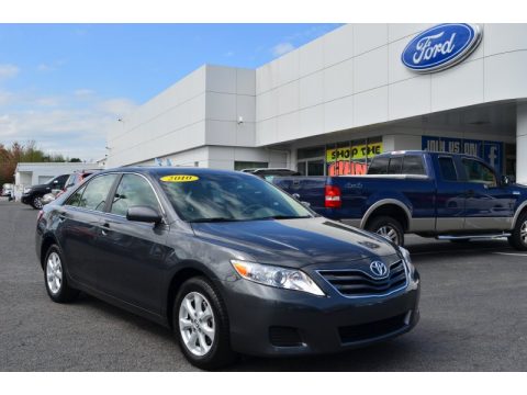 Magnetic Gray Metallic Toyota Camry LE.  Click to enlarge.