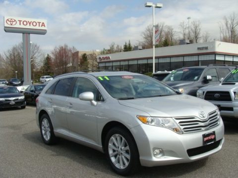 Classic Silver Metallic Toyota Venza I4 AWD.  Click to enlarge.