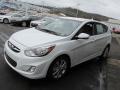 2013 Accent SE 5 Door #3
