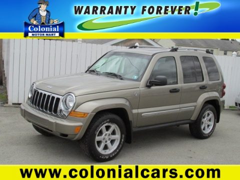 Light Khaki Metallic Jeep Liberty Limited 4x4.  Click to enlarge.