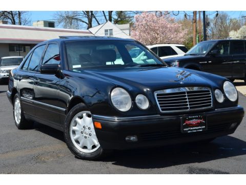 Black Mercedes-Benz E 320 Sedan.  Click to enlarge.