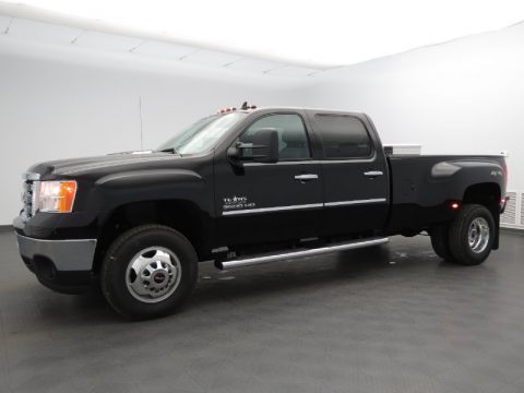Onyx Black GMC Sierra 3500HD SLE Crew Cab 4x4 Dually.  Click to enlarge.