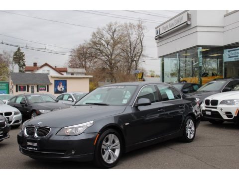 Platinum Grey Metallic BMW 5 Series 528i Sedan.  Click to enlarge.