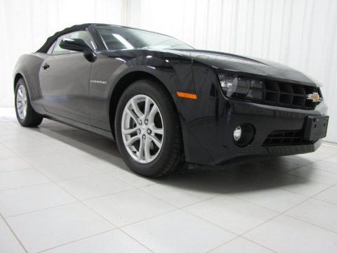 Black Chevrolet Camaro LT Convertible.  Click to enlarge.
