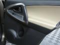2010 RAV4 I4 4WD #12