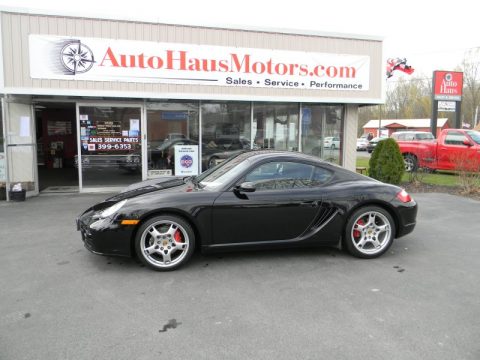 Black Porsche Cayman S.  Click to enlarge.