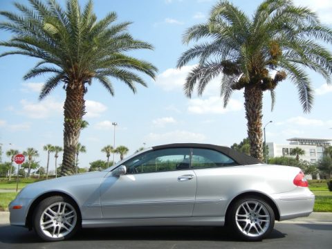 Iridium Silver Metallic Mercedes-Benz CLK 350 Cabriolet.  Click to enlarge.