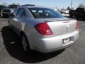 2007 G6 V6 Sedan #17