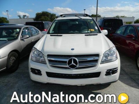 Arctic White Mercedes-Benz GL 450 4Matic. Click to enlarge. Arctic White Mercedes-Benz GL 450 4Matic. Click to enlarge.
