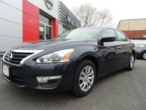 Metallic Slate Nissan Altima 2.5 S.  Click to enlarge.