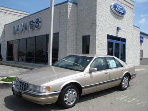 Light Driftwood Metallic 1996 Cadillac Seville SLS with Shale interior Light 
