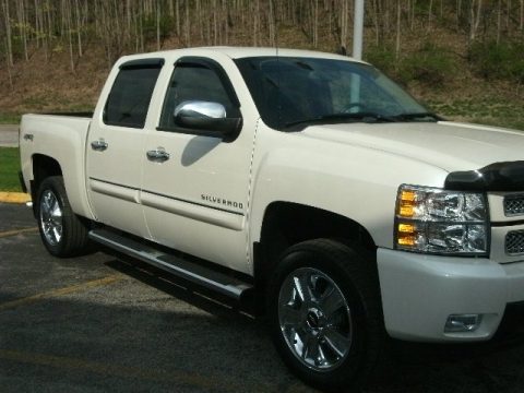 Summit White Chevrolet Silverado 1500 LTZ Crew Cab 4x4.  Click to enlarge.