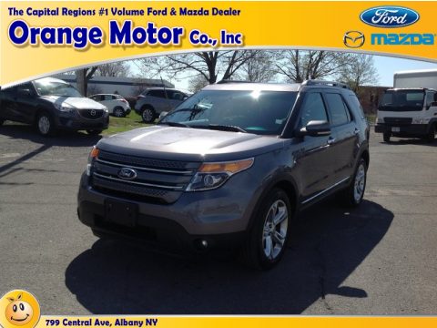Sterling Gray Metallic Ford Explorer Limited 4WD.  Click to enlarge.