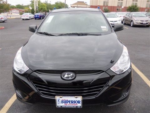 Ash Black Hyundai Tucson GL.  Click to enlarge.