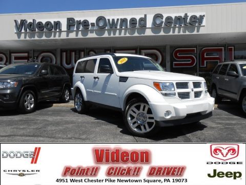 Bright White Dodge Nitro Heat 4x4.  Click to enlarge.