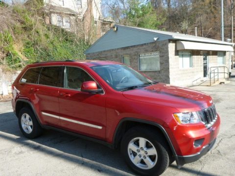 Inferno Red Crystal Pearl Jeep Grand Cherokee Laredo 4x4.  Click to enlarge.
