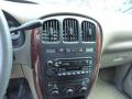 Controls of 2002 Chrysler Town & Country LX #19